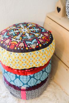 Preview: Pillow Party by joulijou Panel ca. 98 cm in Beeren/Rottönen